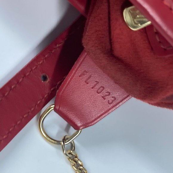 LOUIS VUITTON Epi Petite bucket PM Shoulder bag Tote Bag - Picture 6 of 15